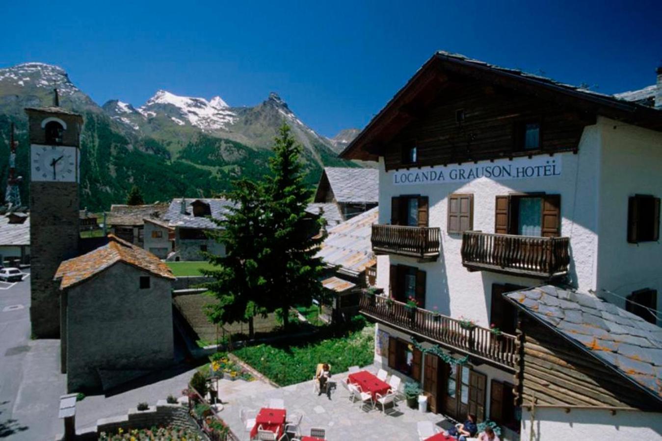 Hotel Locanda Grauson Cogne Exterior foto